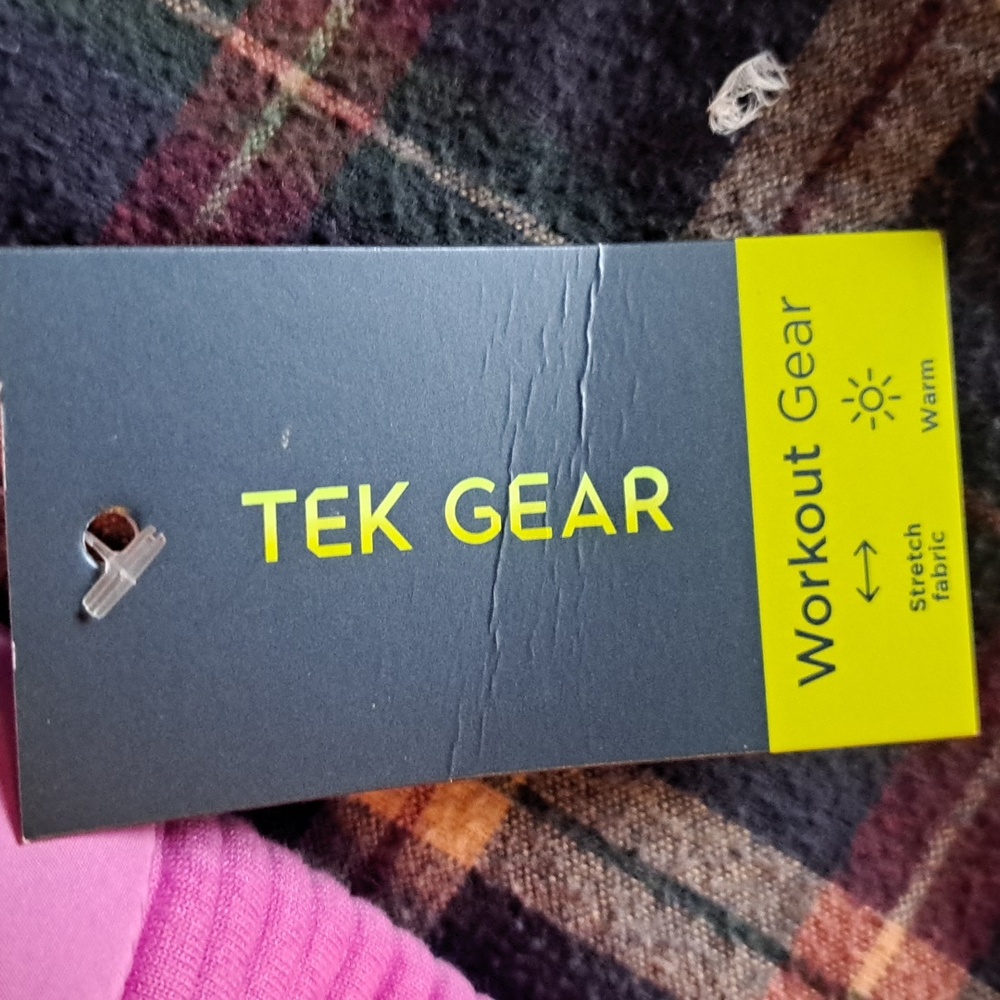 Woman's winter vest size large. New with tags. TEK GEAR - Picture 7 of 7